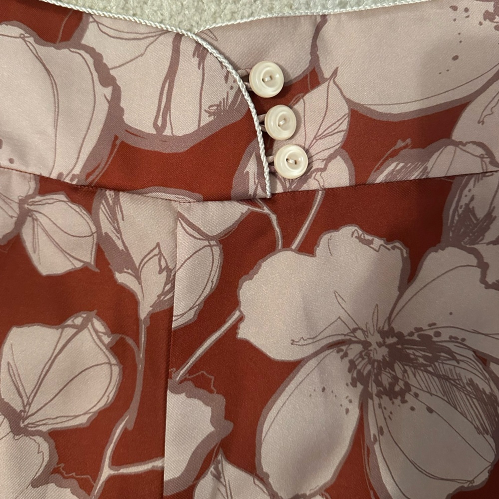 Alexis Floral Patterned Flowy Wide Leg Pants - Picture 2 of 4